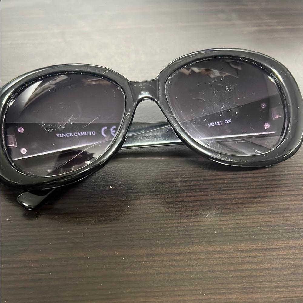 Vince Camuto Black Sunglasses Oversized Frame Gradient Lenses